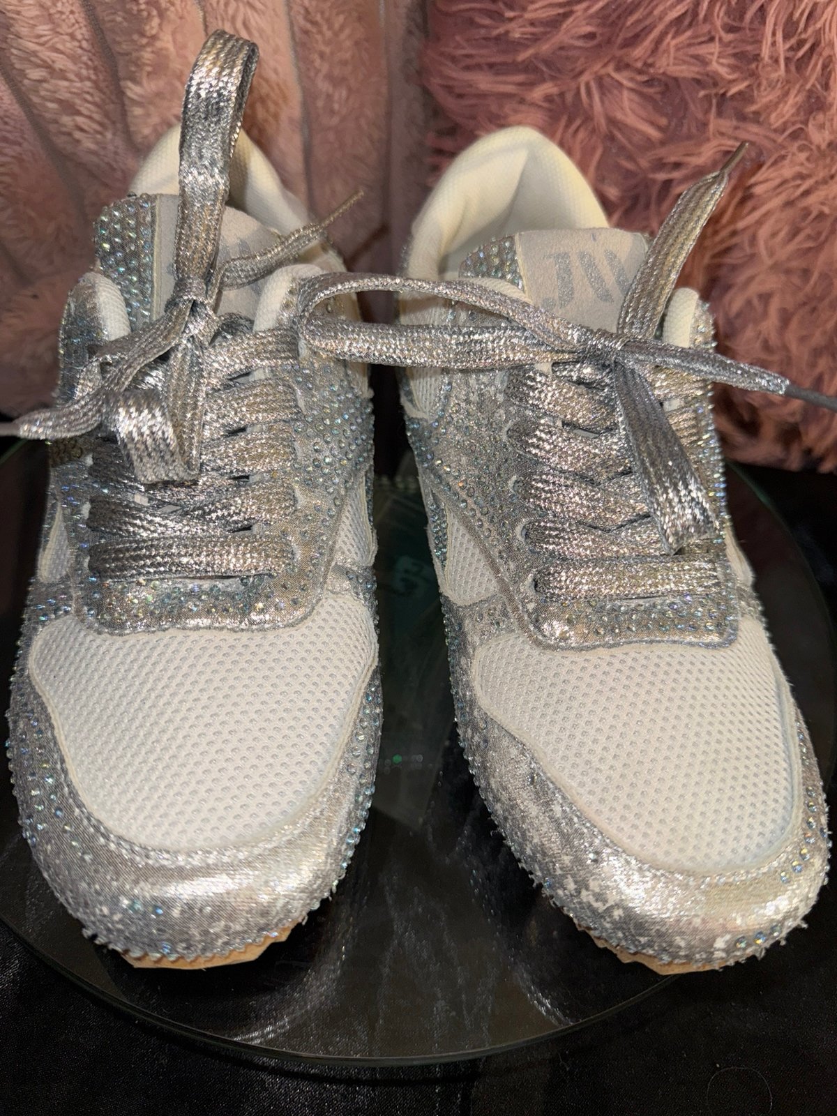 Women’s rhinestone gym shoes