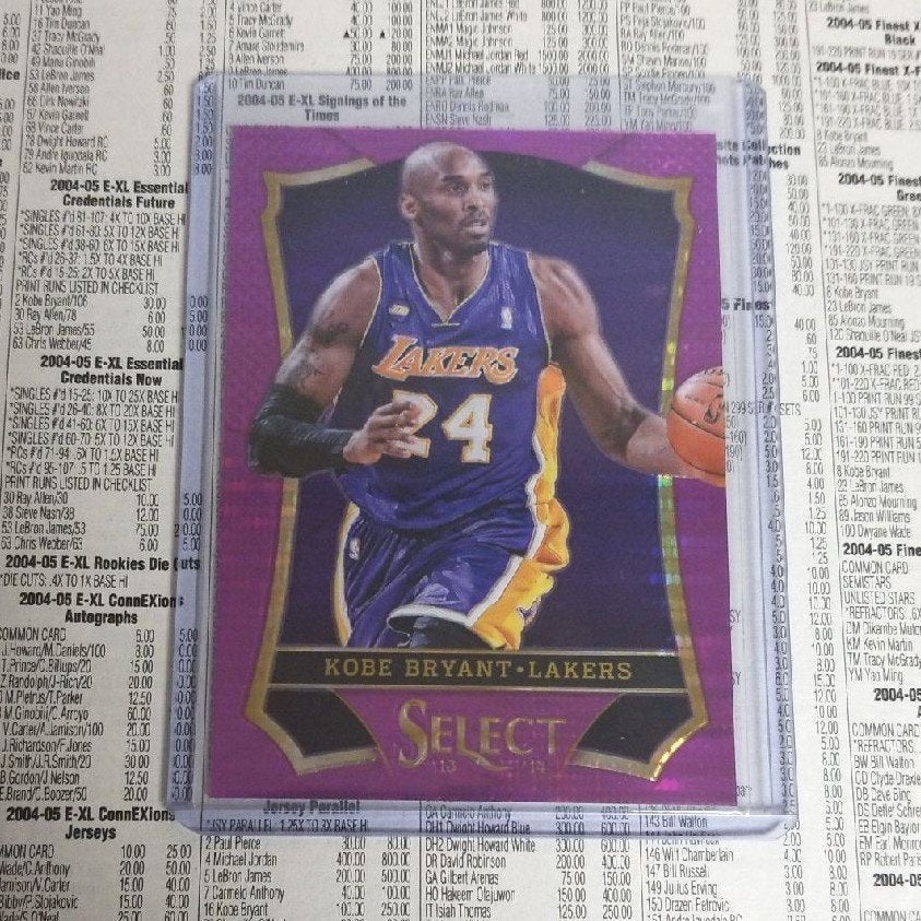 Panini Select 13-14 Kobe Bryant pink