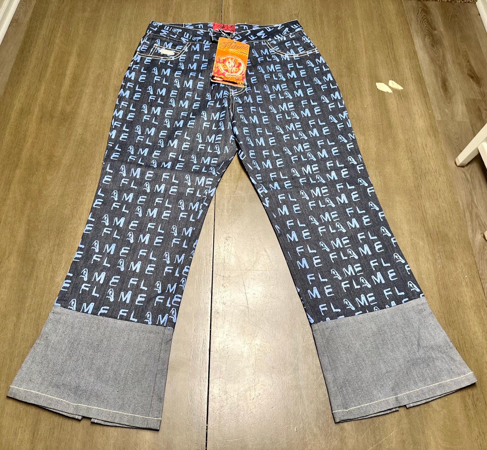 NWT Rare Johnny Blaze Flame Jeans Capris- sz.7/8