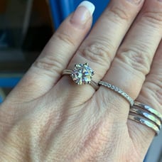 Classic 6 prong setting 3 ct moissanite solitaire