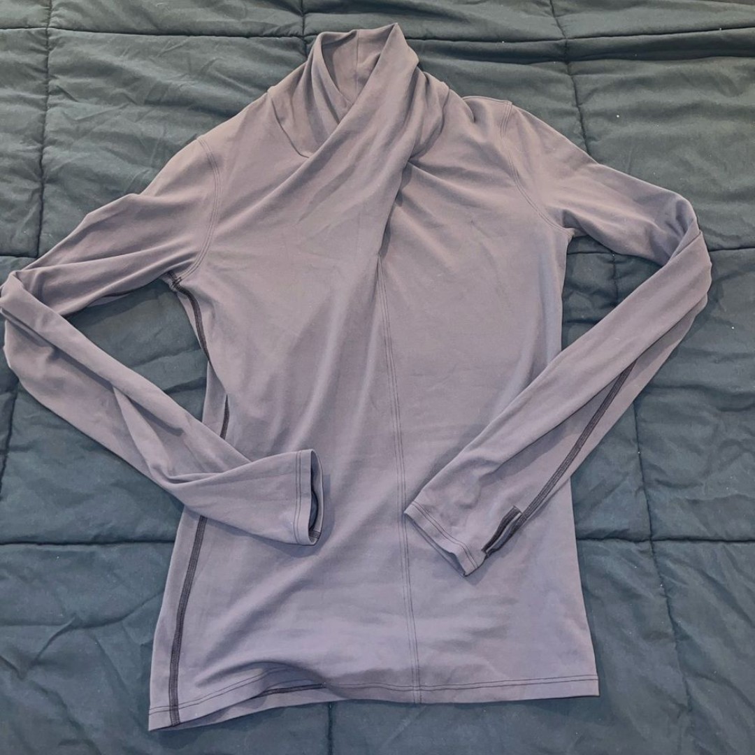 Lululemon Purple Longsleeve size 4