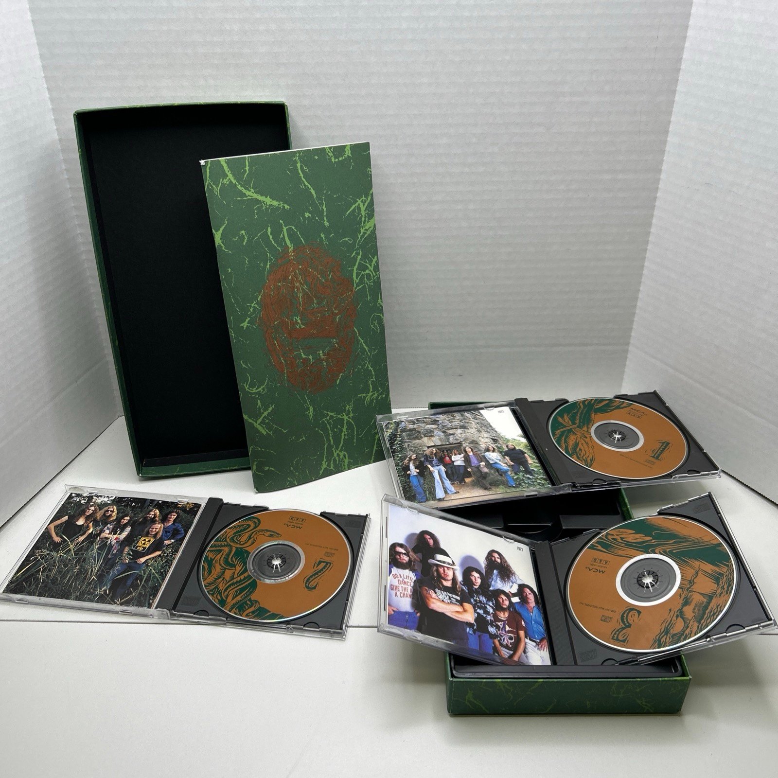 The Definitive Lynyrd Skynyrd Collection ( 3-CD Box Set 1991) CD