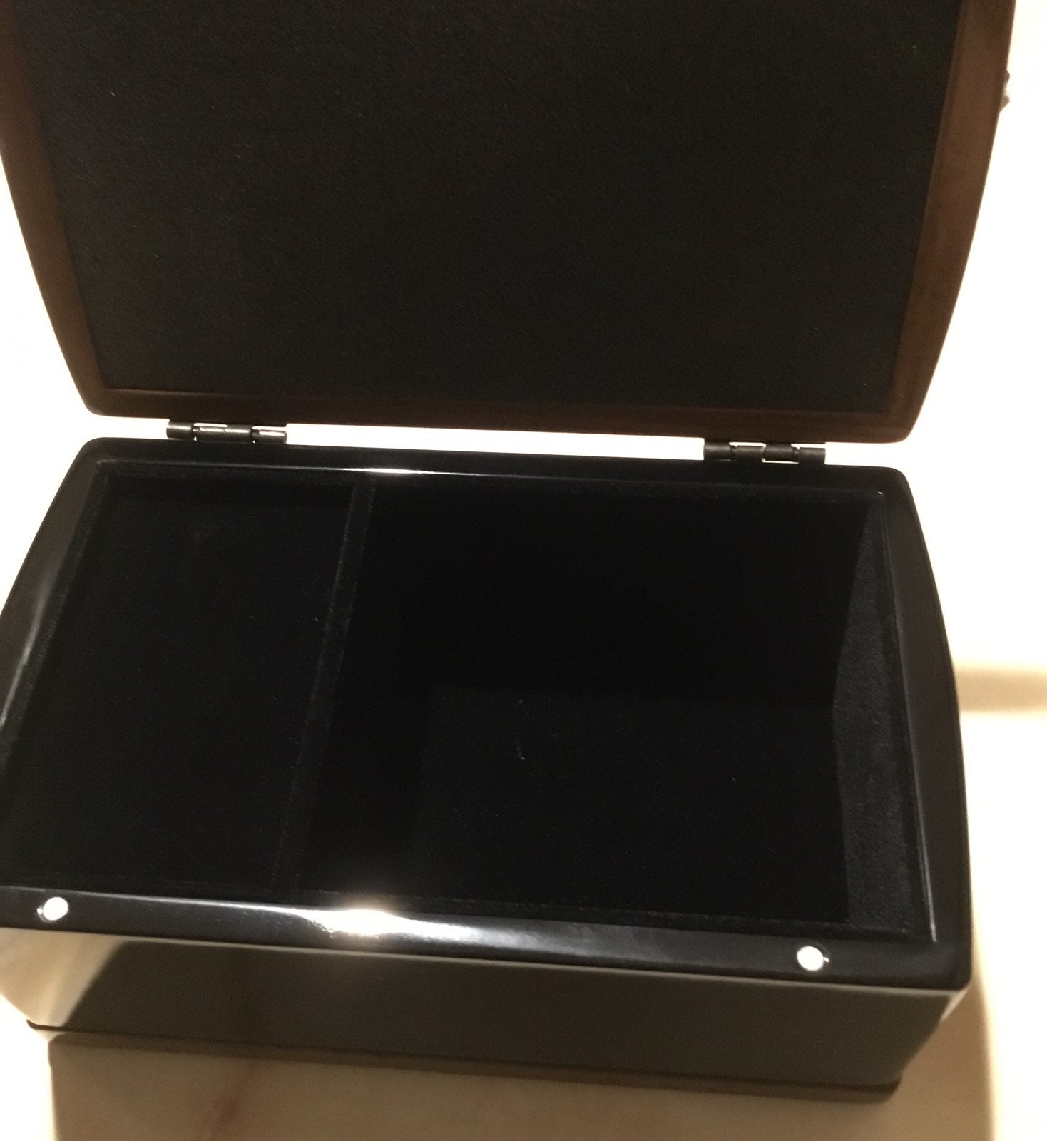 Lincoln auto wooden box
