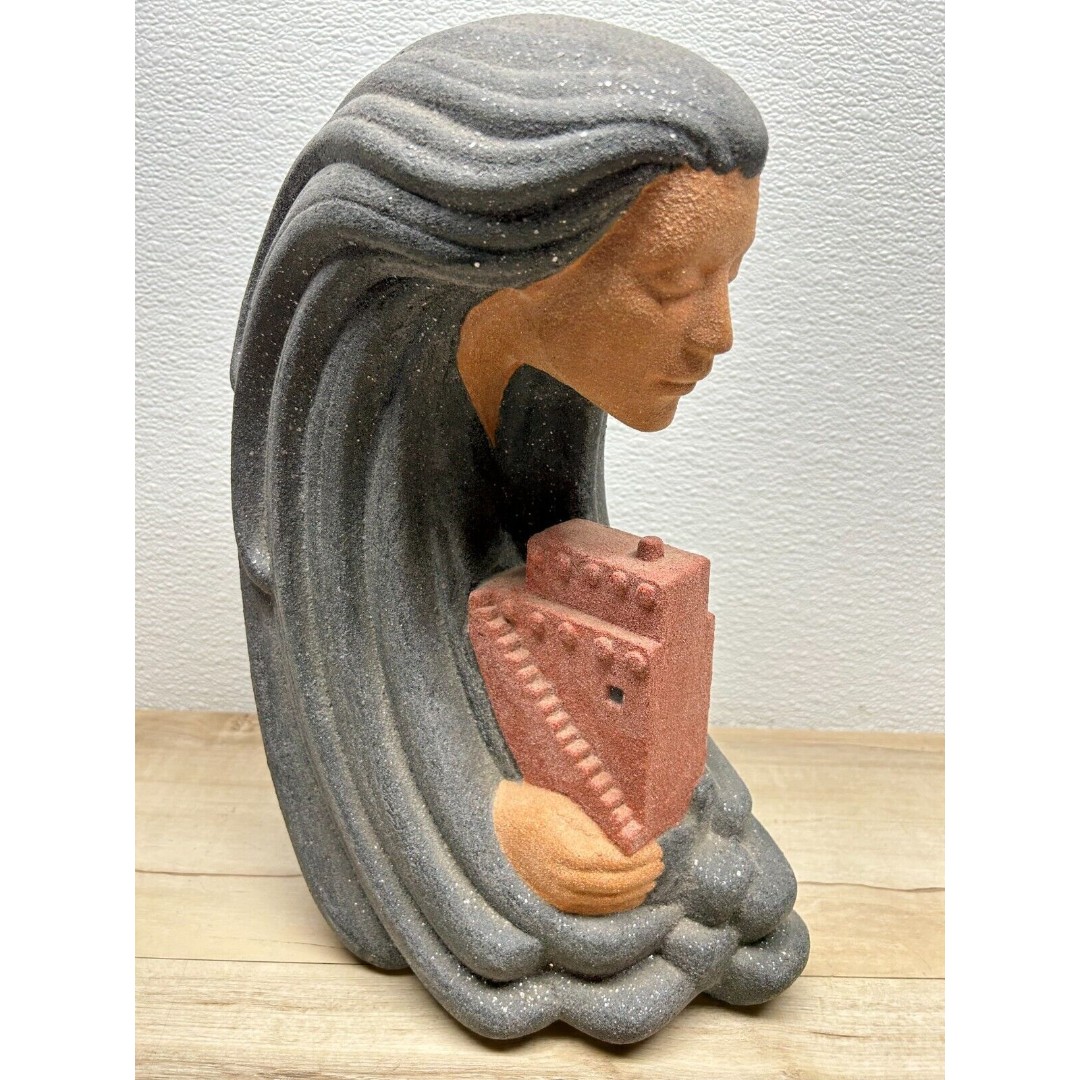 Vtg 90s Acoma Native American Woman Sittre Ceramic Hand Pianted