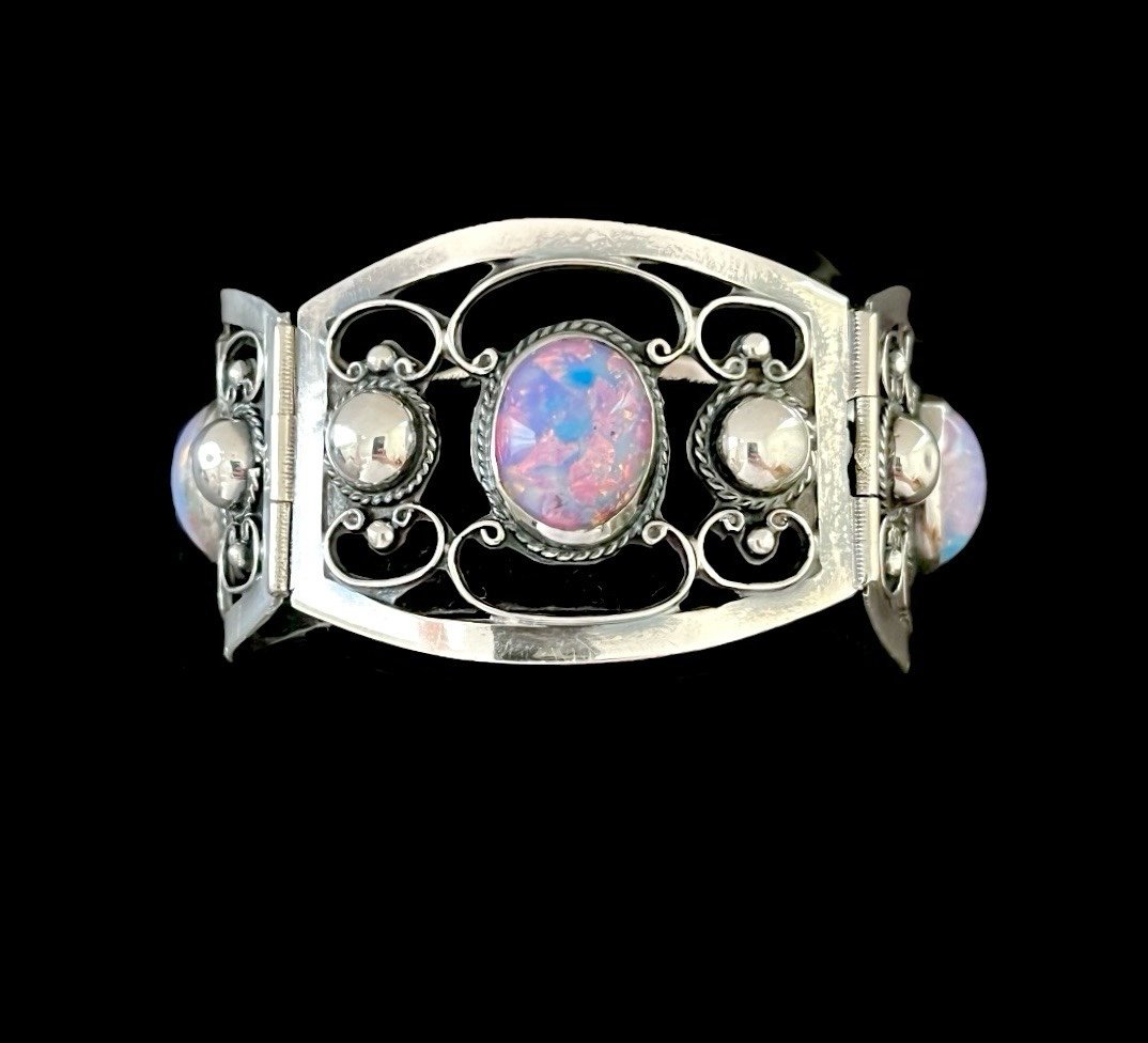 Vintage Mexican large sterling silver 925 opalescent glass bracelet