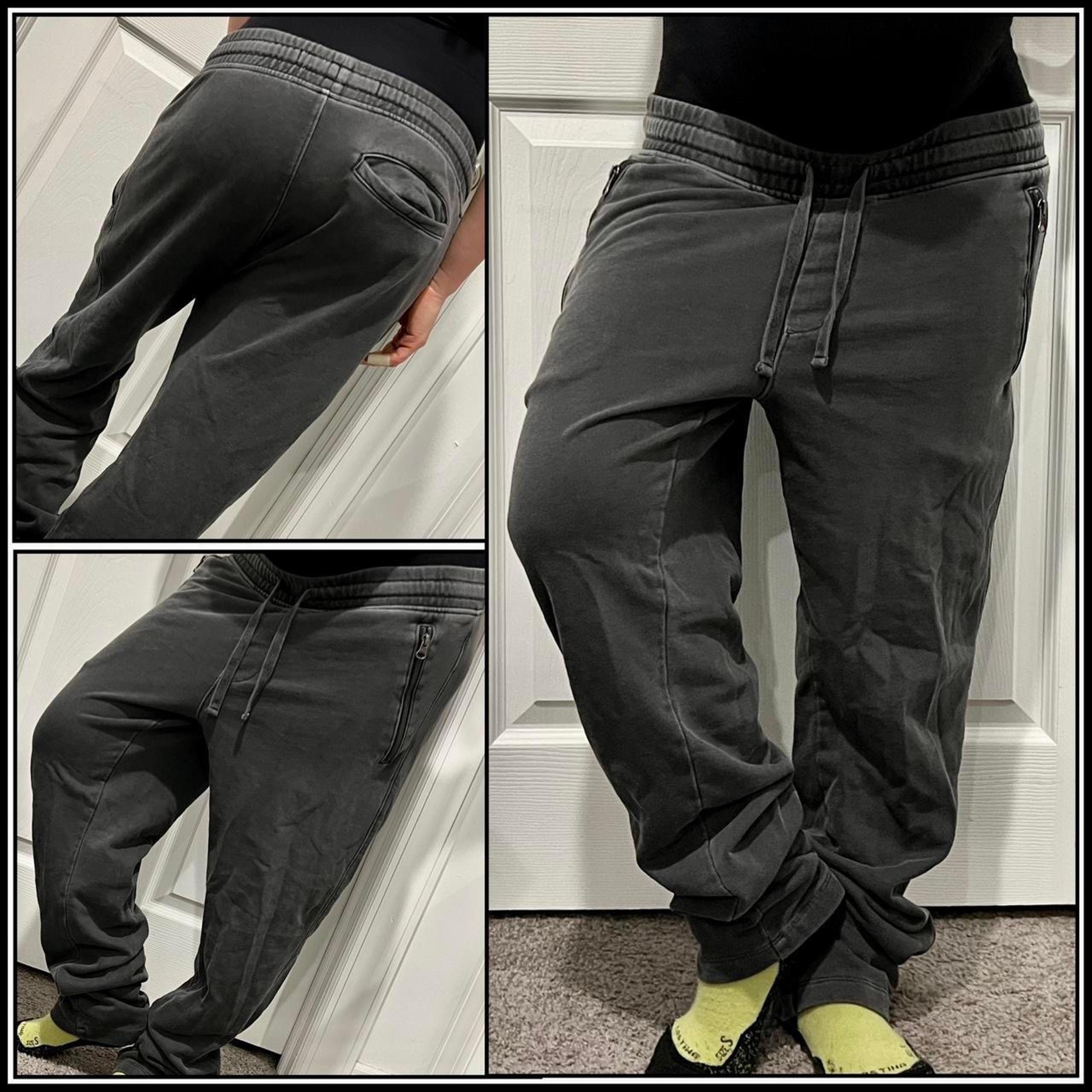 Men’s goth Gray Sweatpants size medium