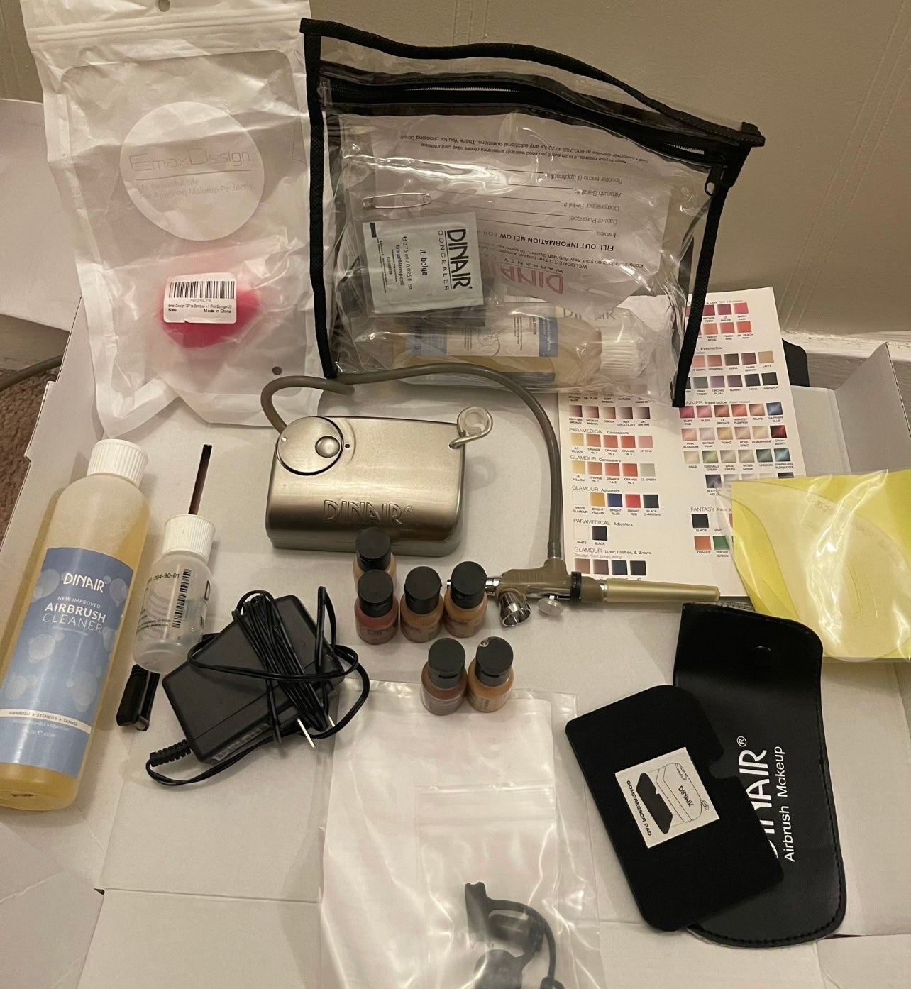 IT Cosmetics CC+ Airbrush Perfecting Powder Tan
