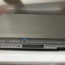 Samsung DVD/VCR Combo Player (DVD-V3500) VHS Recorder *No Remote* Y1