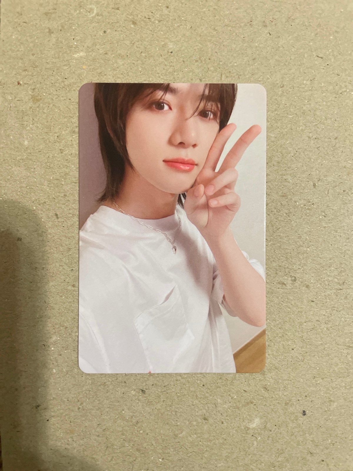 TXT Beomgyu Chaos Chapter Freeze Yizhiyu Fansign photocard