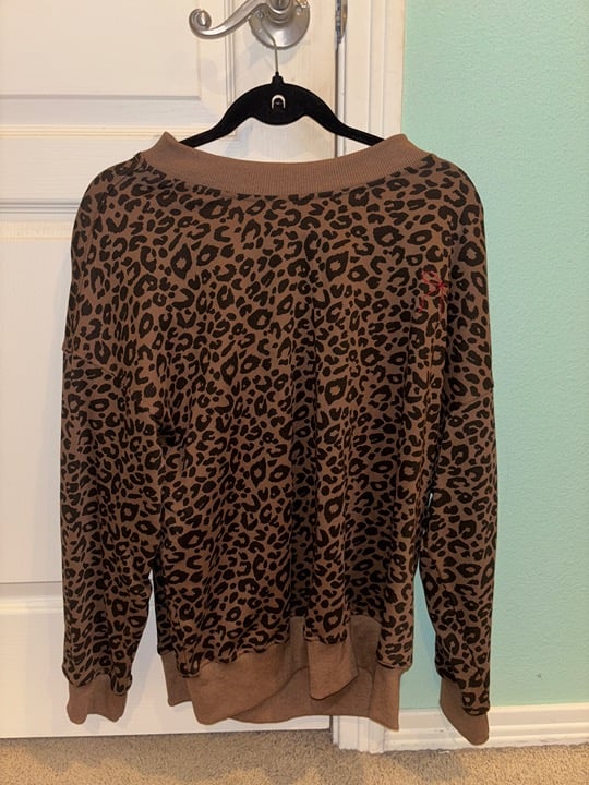 Crew Neck Washed Leopard Sweatshirt With Sweatpants Set