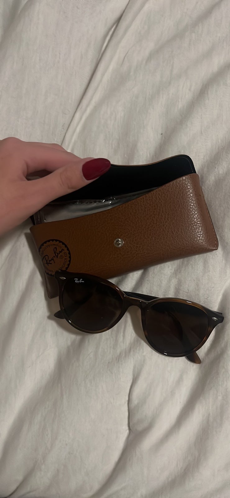 Ray Ban