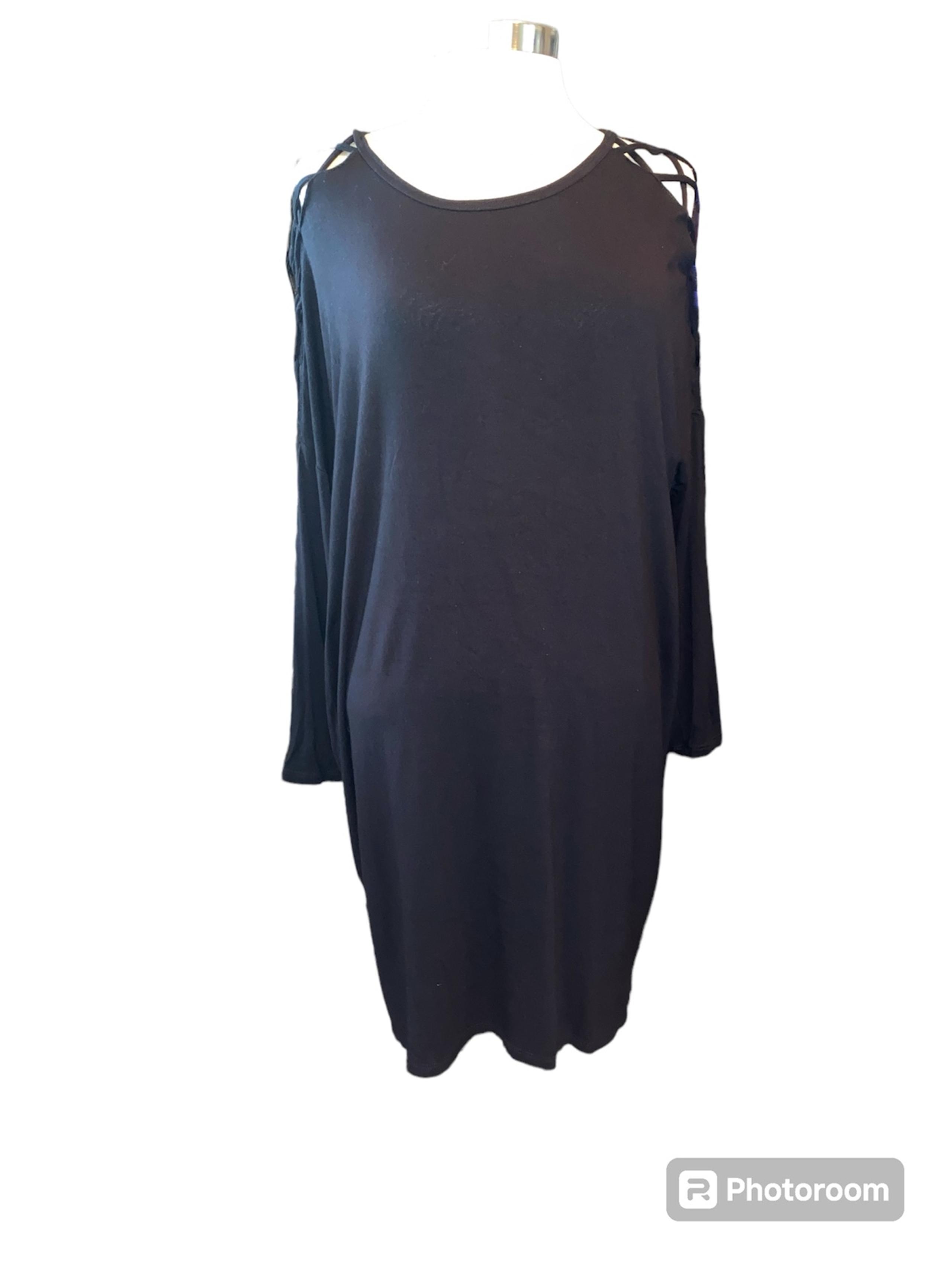 Zenana Outfitters dress knee length cut outs on arms long sleeve Sz large