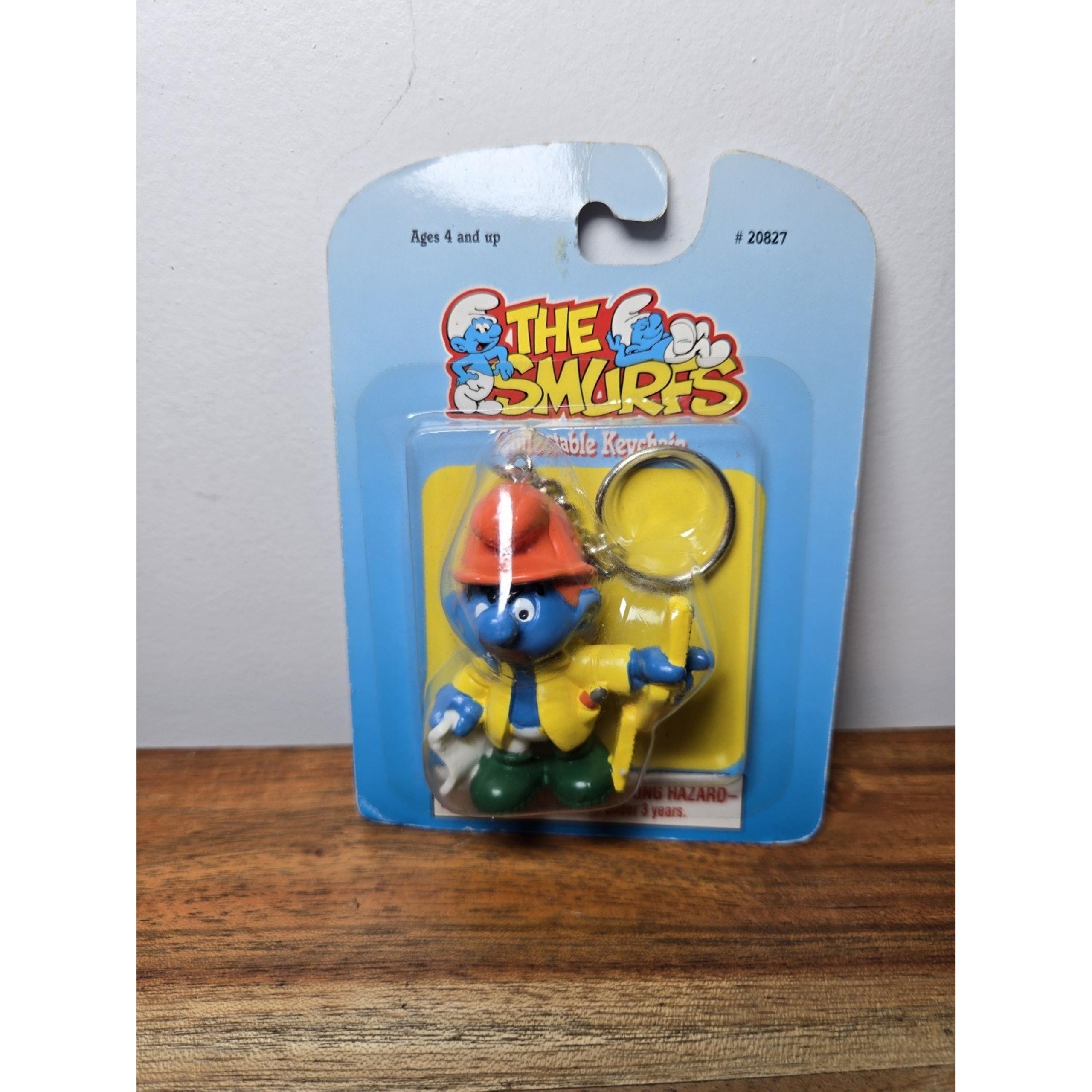 Vintage 1996 NIP The Smurfs Keychain Collectible Smurf Holding Book - Schleich
