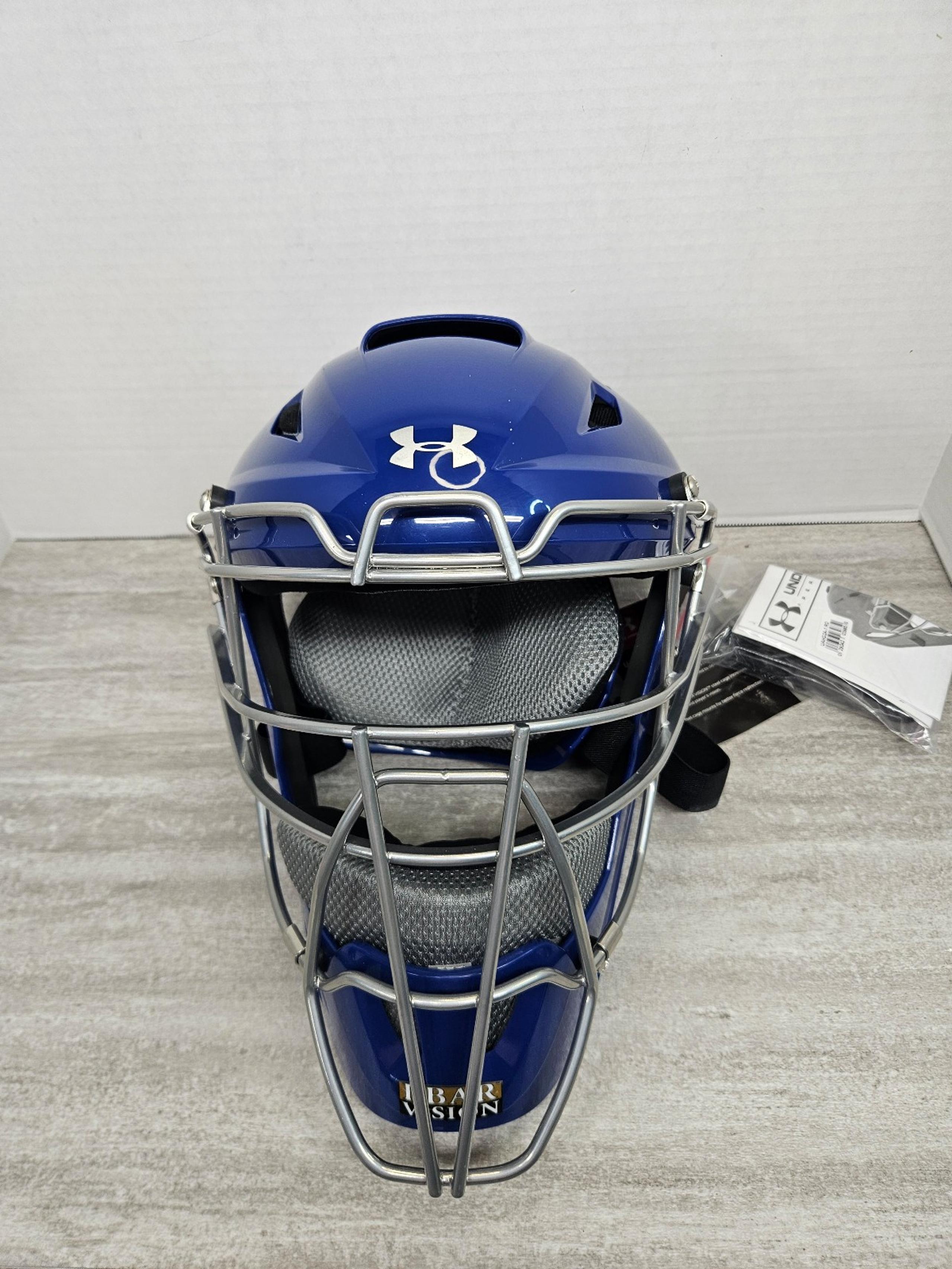 Under Armour Converge Solid Adult Baseball/Softball Catcher's Helmet Size 7-7.5