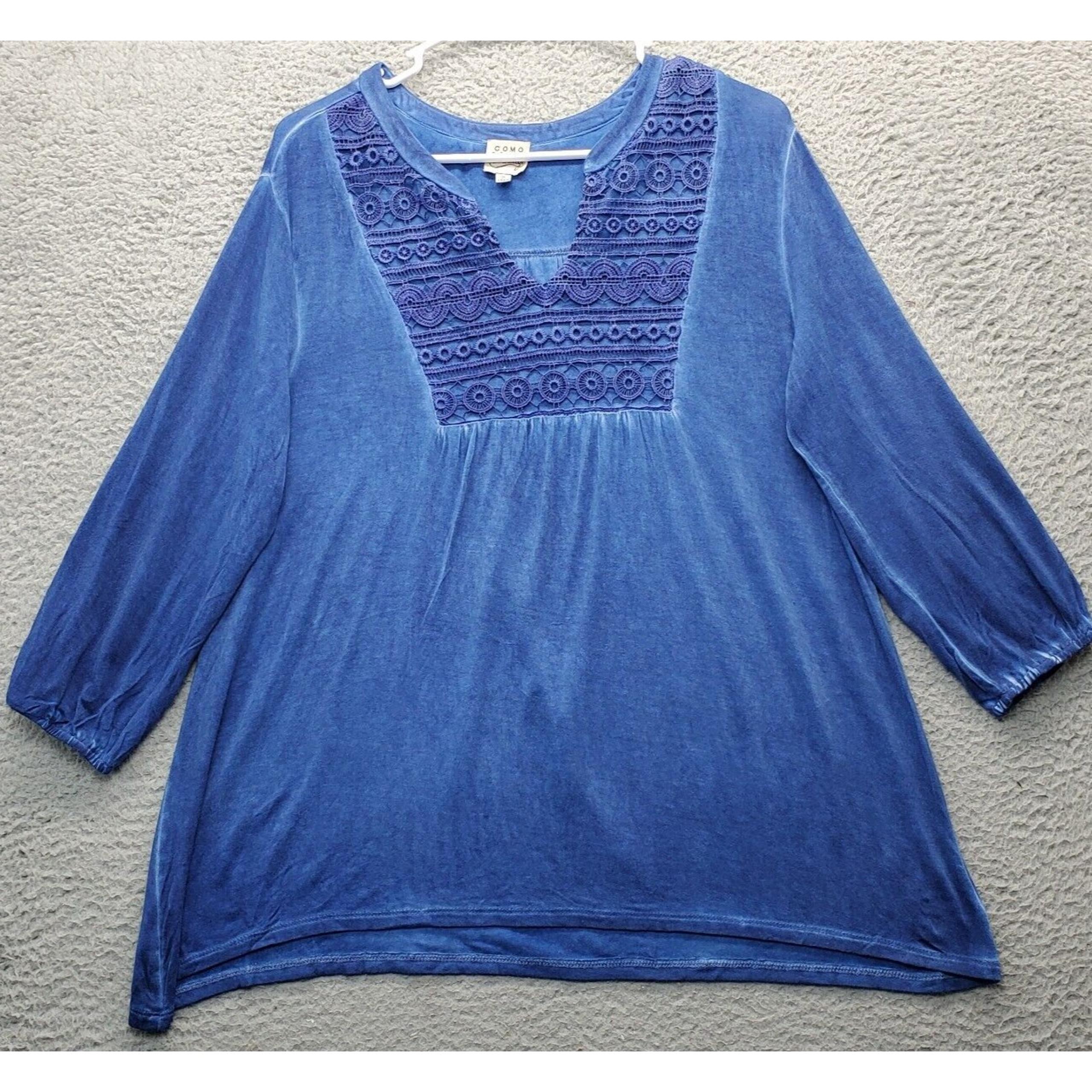 Como Vintage Blouse Top Womens Medium Blue Knit Rayon Stretch Embroidered V Neck