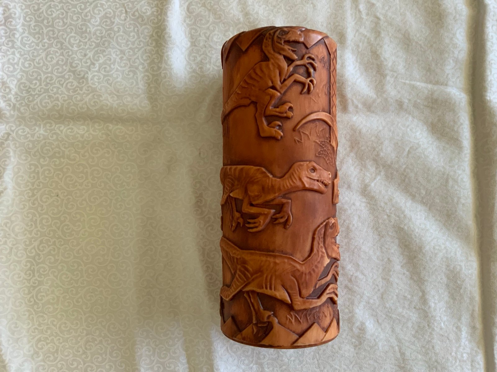 Universal Studios Jurassic Park World Velociraptor Dinosaur Plastic Tiki Cup