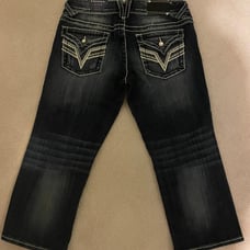 Vigoss capri jeans size 7/8 inseam 21 NWT