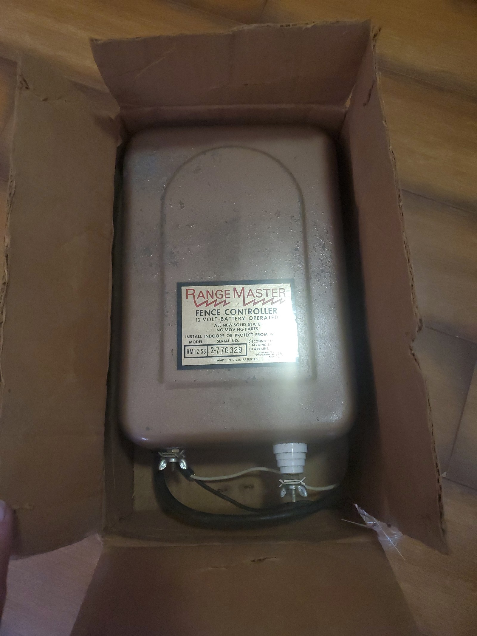 Vintage fence controller 12v range master farm tool outdoor