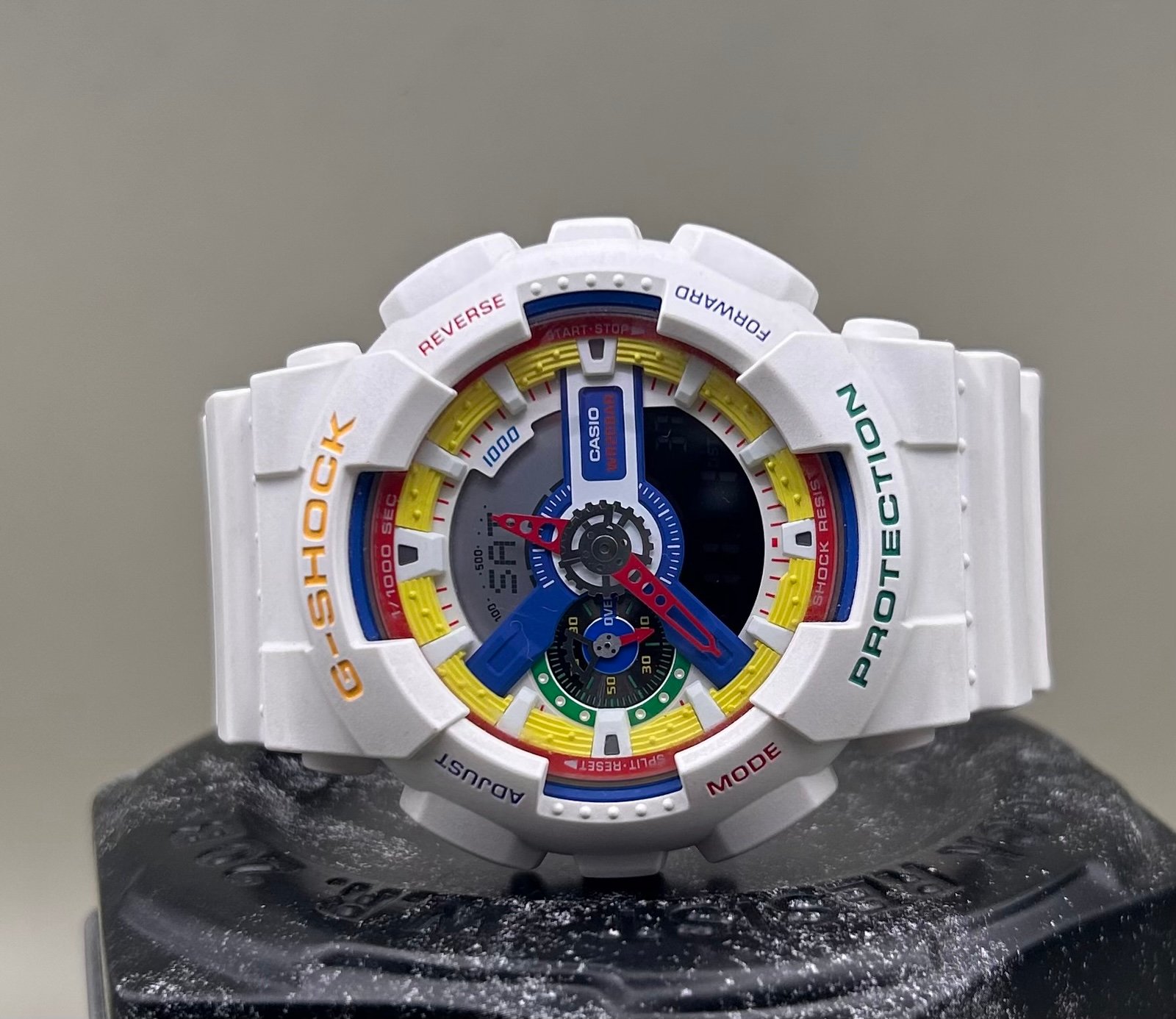Casio G-Shock Men’s Dee And Ricky Collab White Quartz 51mm Watch - G-Shock Tin