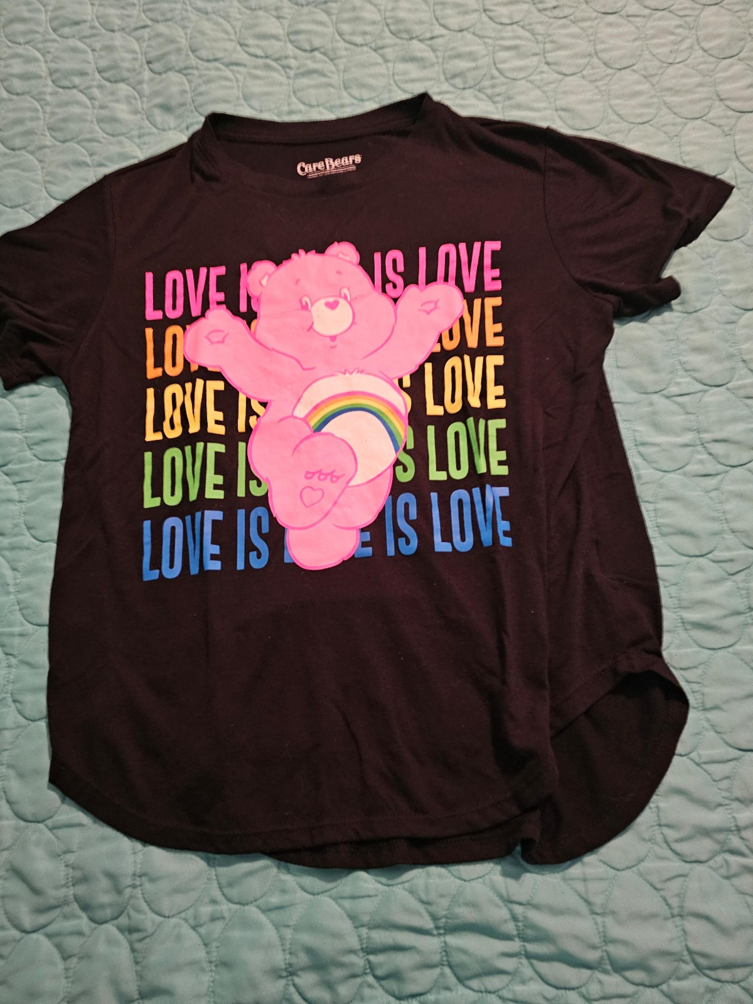 Care Bears Love Is Love Black Junior's T-Shirt Size XL (15-17)