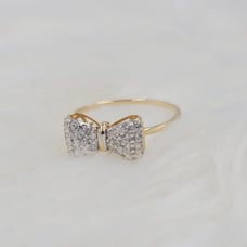 Cute Solid 14K Gold bow Ring with simulated diamonds