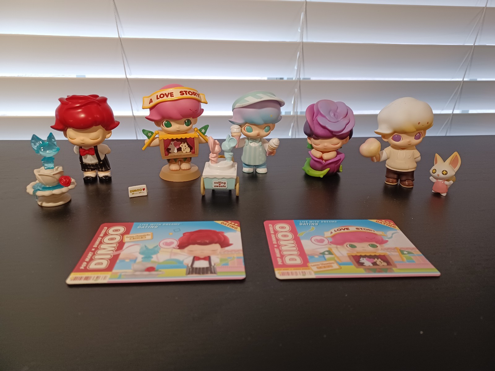 Figures Bundle/Lot (5 total) Dimoo Forest Night/ Dating Series by PopMart