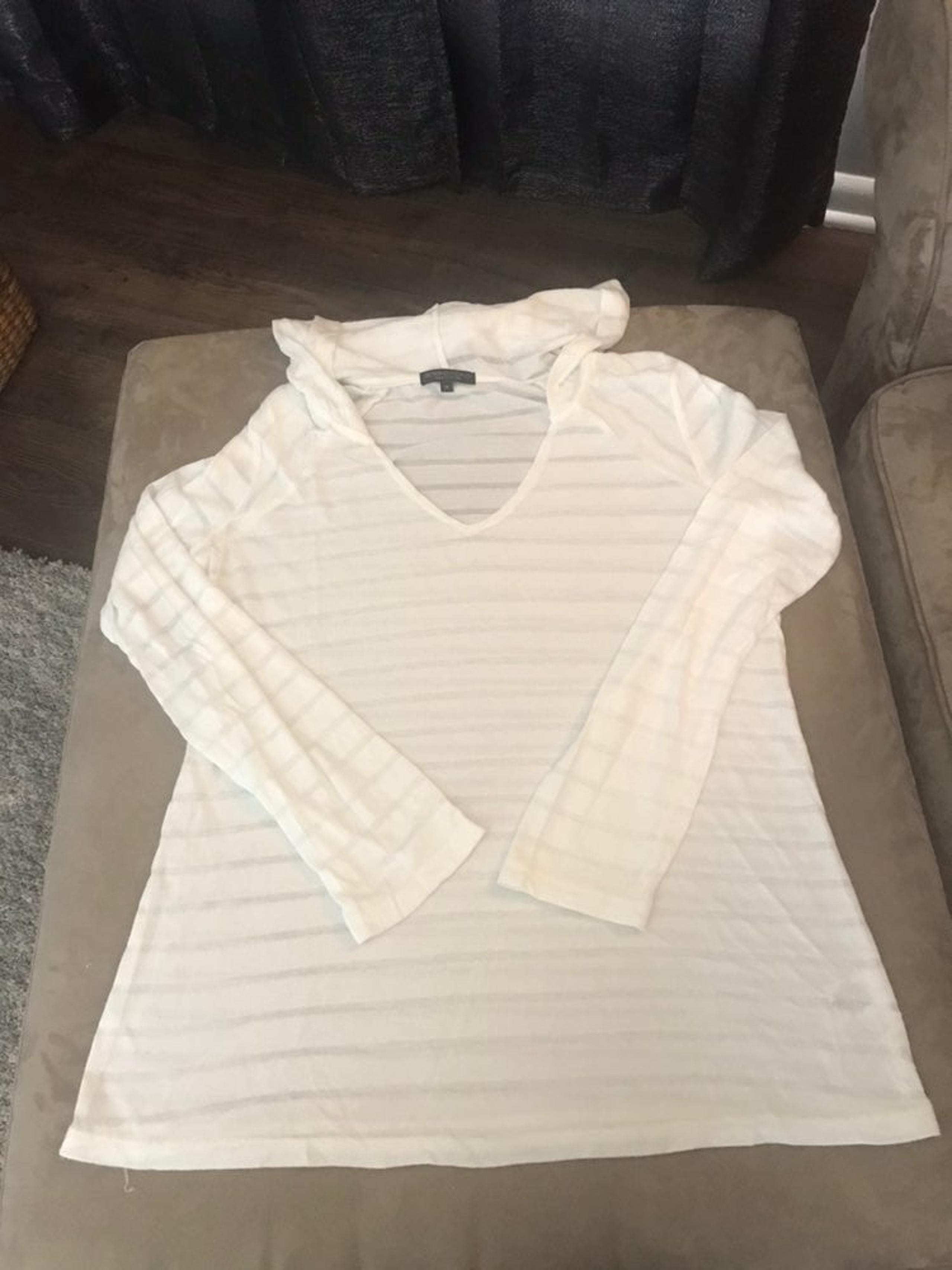 Gently Used Beyond Yoga Hoodie Pullover