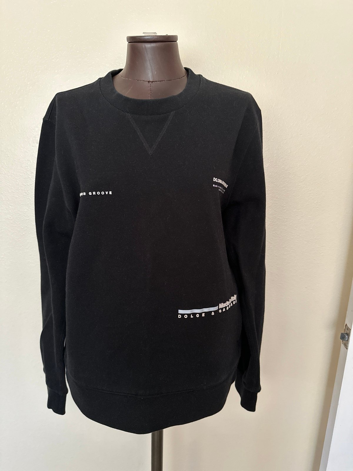 Men’s sweatshirt
