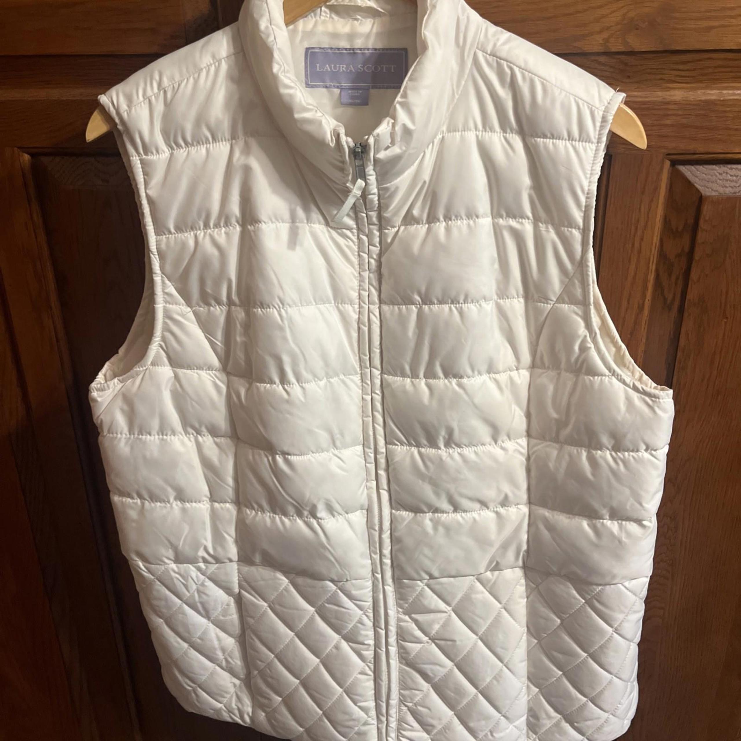 Laura Scott Puffer Vest Stretch  Womens Size XL White Quilted Full Zip W/Pockets