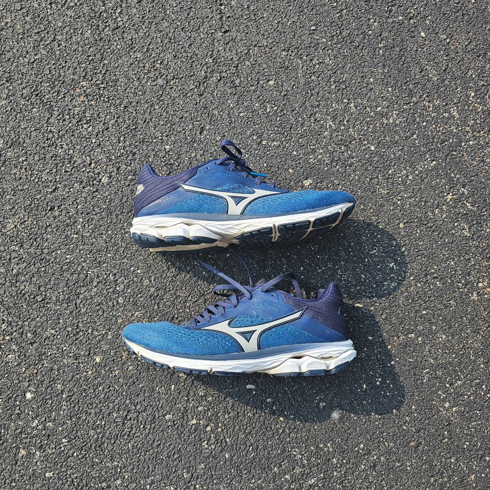 *FREE SHIP* Mizuno Wave Rider 23 Running Shoe Men sz 8.5