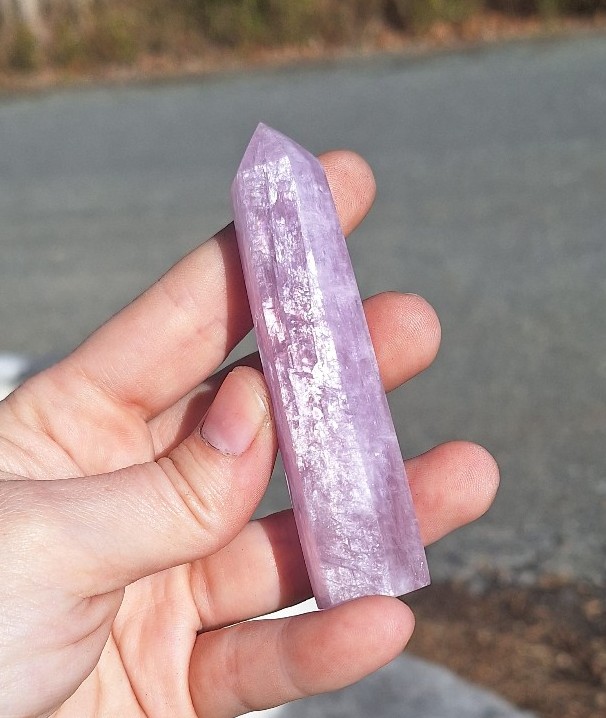 High Quality Kunzite Tower