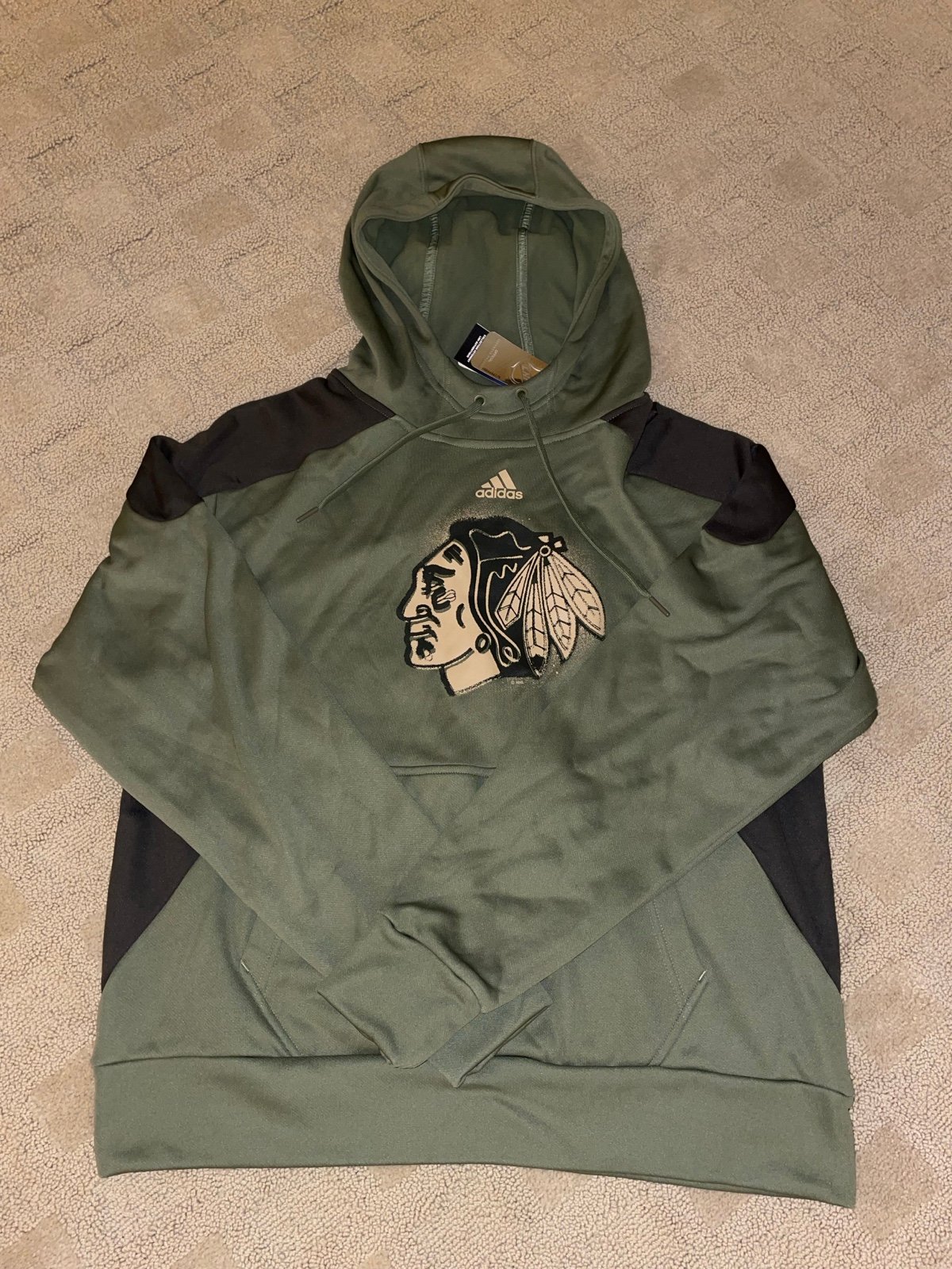 Chicago Blackhawks Salute To Service Hoodie