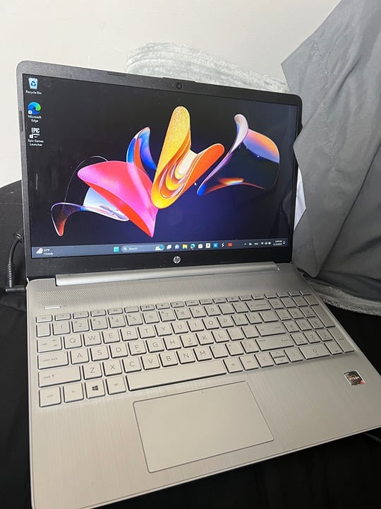 Laptop