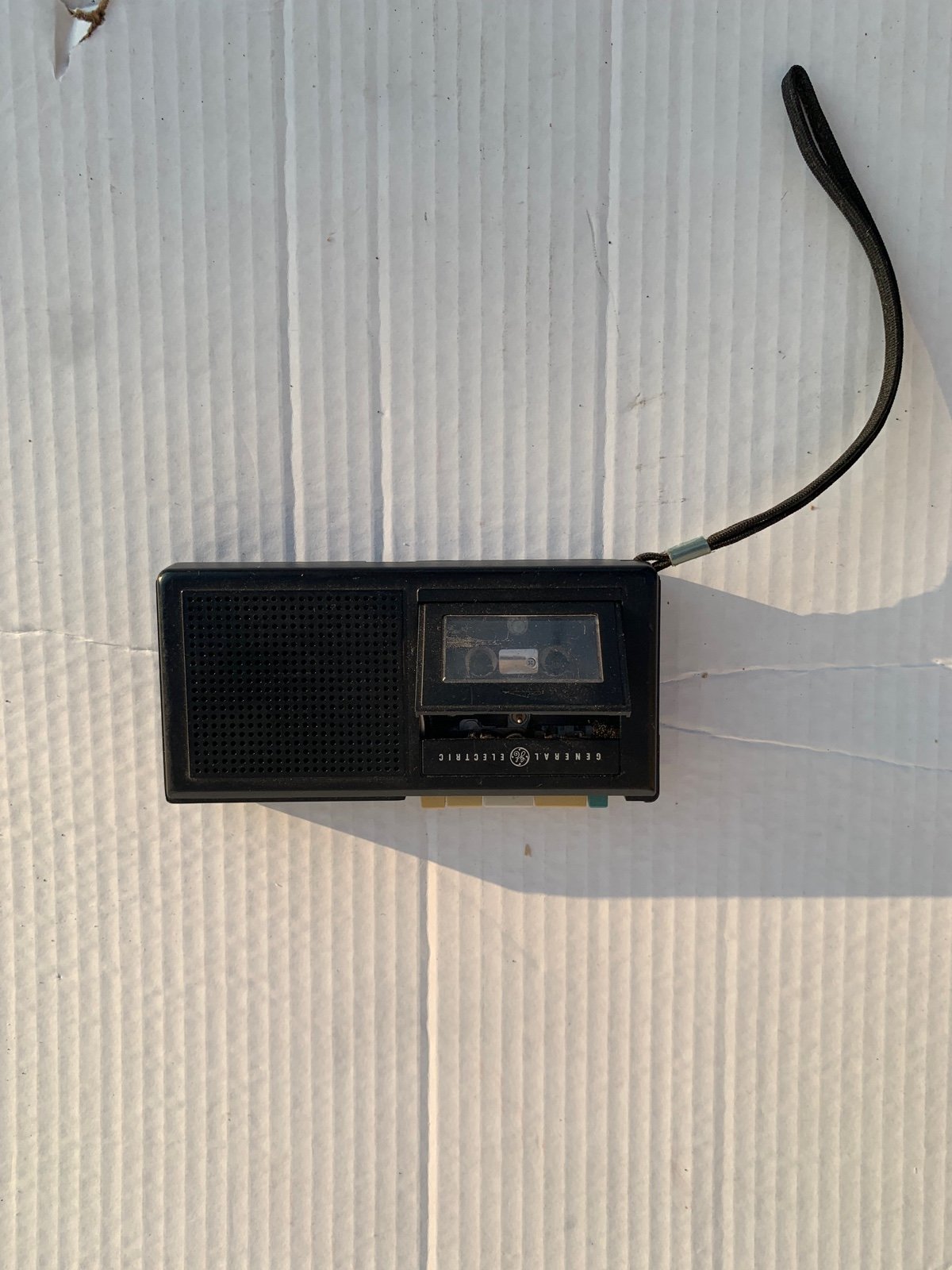 Vintage GE General Electric Handheld Micro cassette Voice Recorder