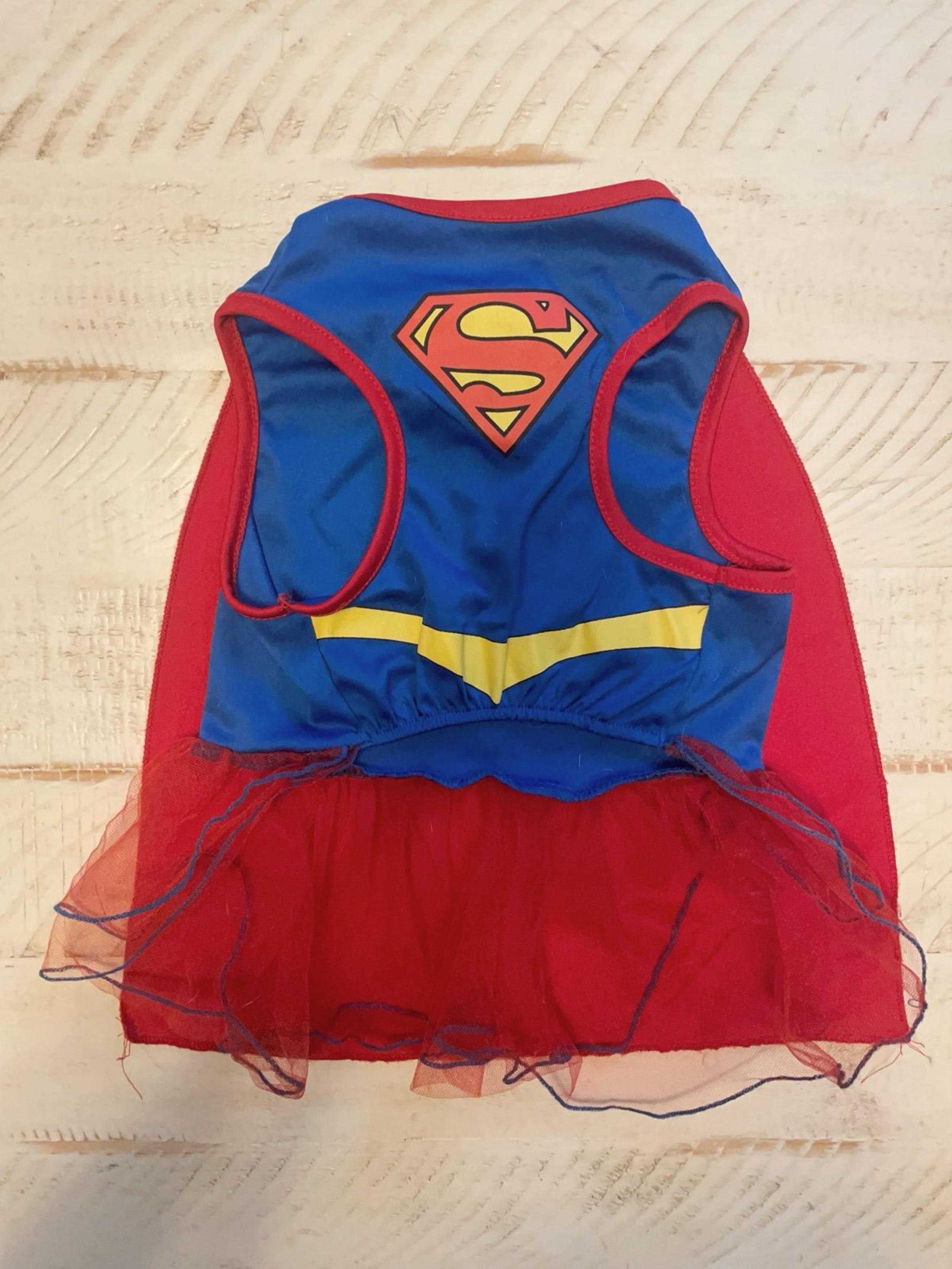 DC COMICS Super Girl Dog Costume Size L