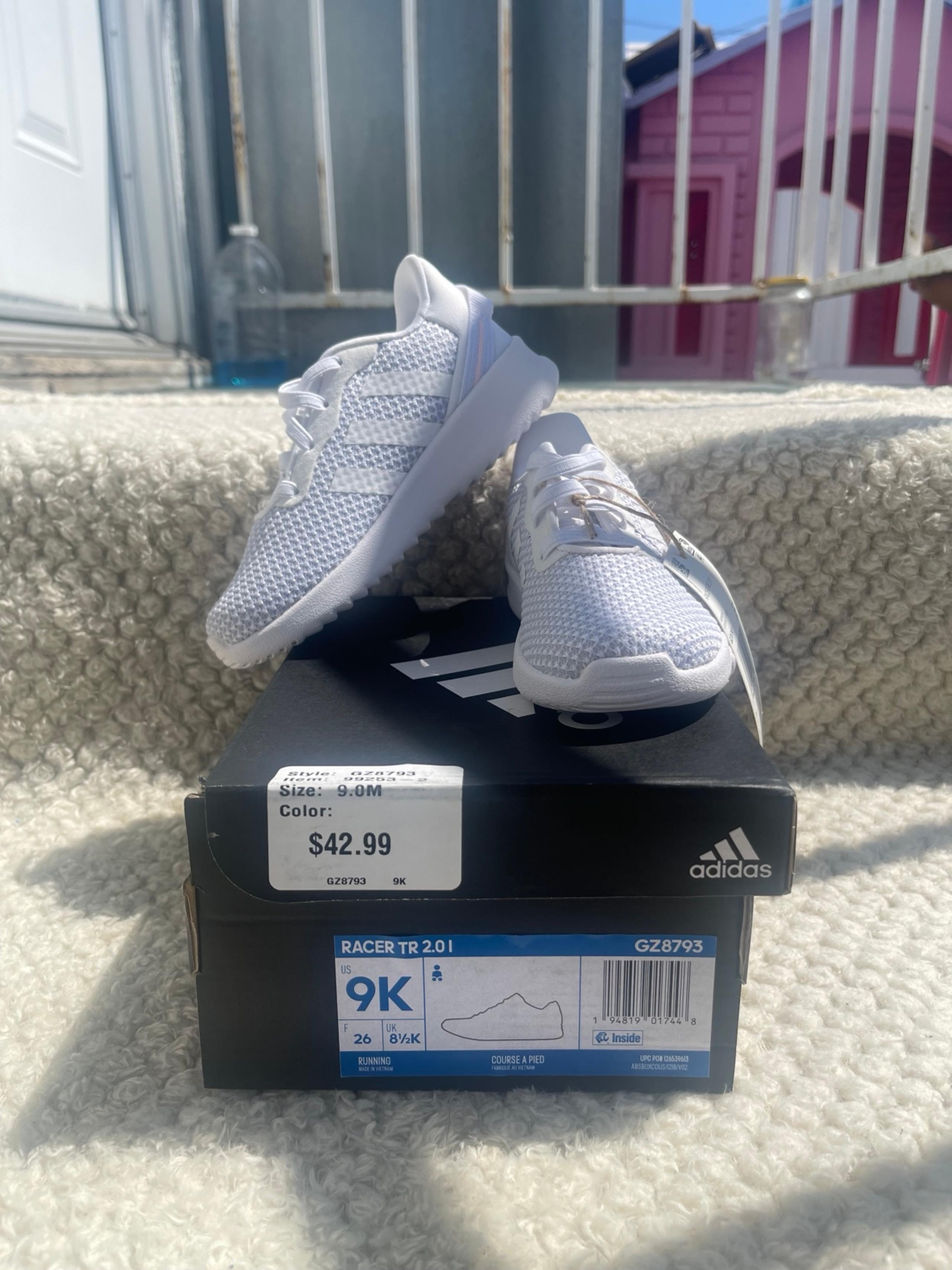 Adidas racer TR 2.0 shoes size 9