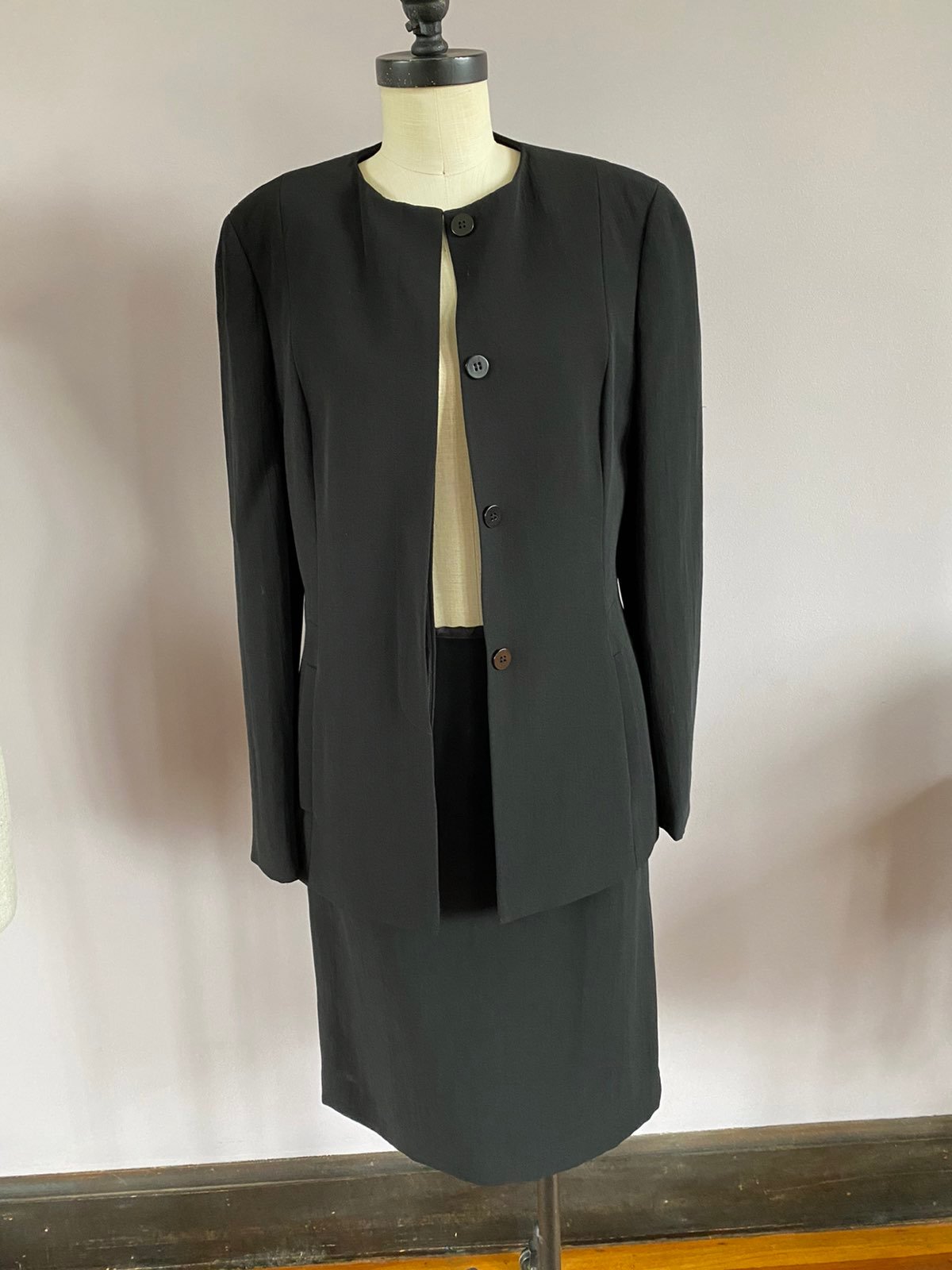 Episode UK black jacket & matching skirt