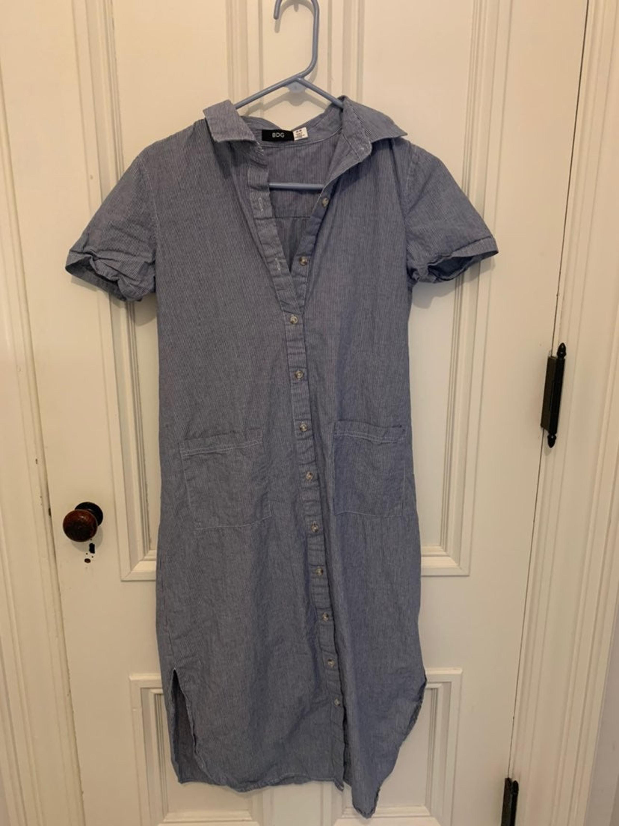 BDG blue/white work shirt dress M