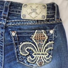 MISS ME Fleur-De-Lis Sequin Rhinestone Embellished Cuffed Capri Jeans