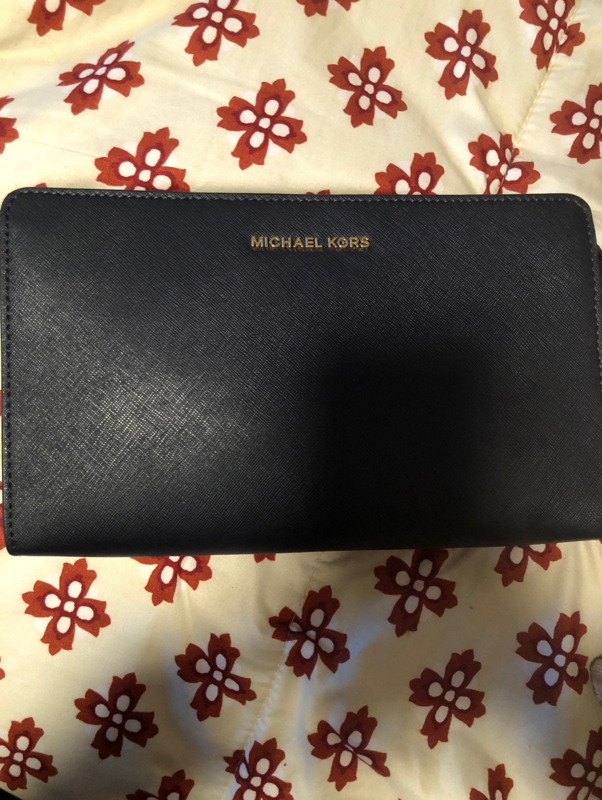 Michael Kors crossbody purse