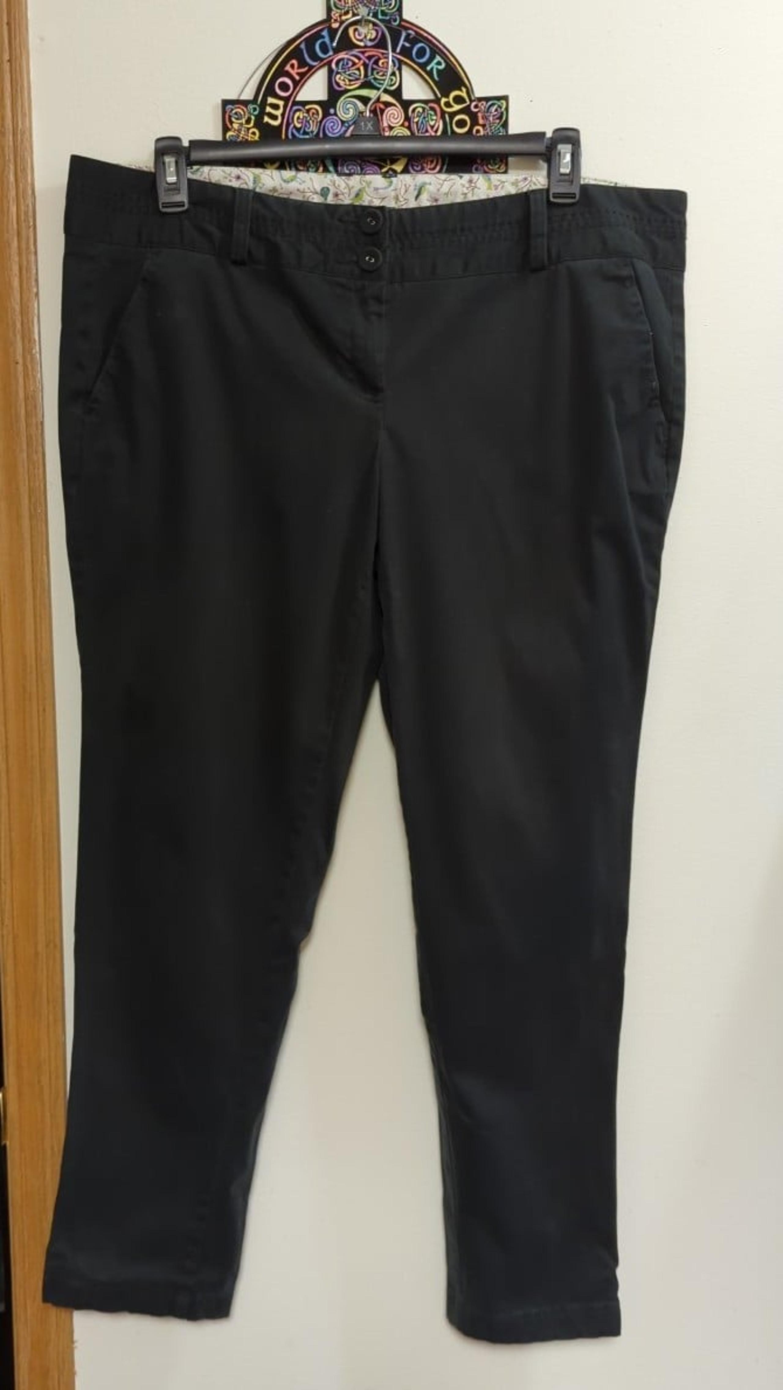 Lands' End Women's black pants size 18