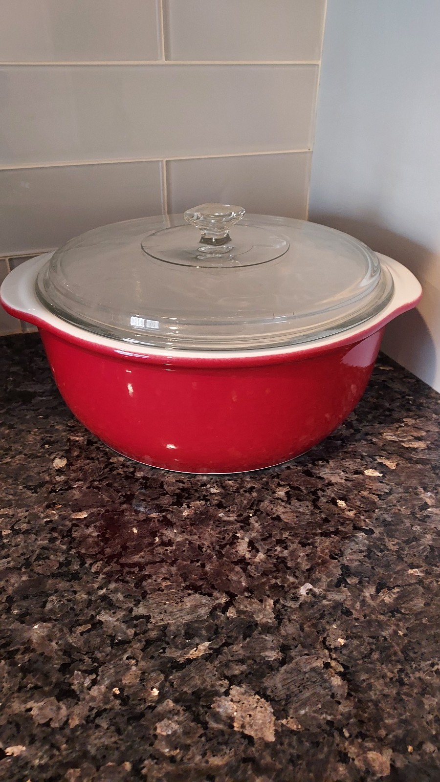 Corelle Coordinates Red Stoneware Casserole Dish With Lid 2.5 Quart Ovenware