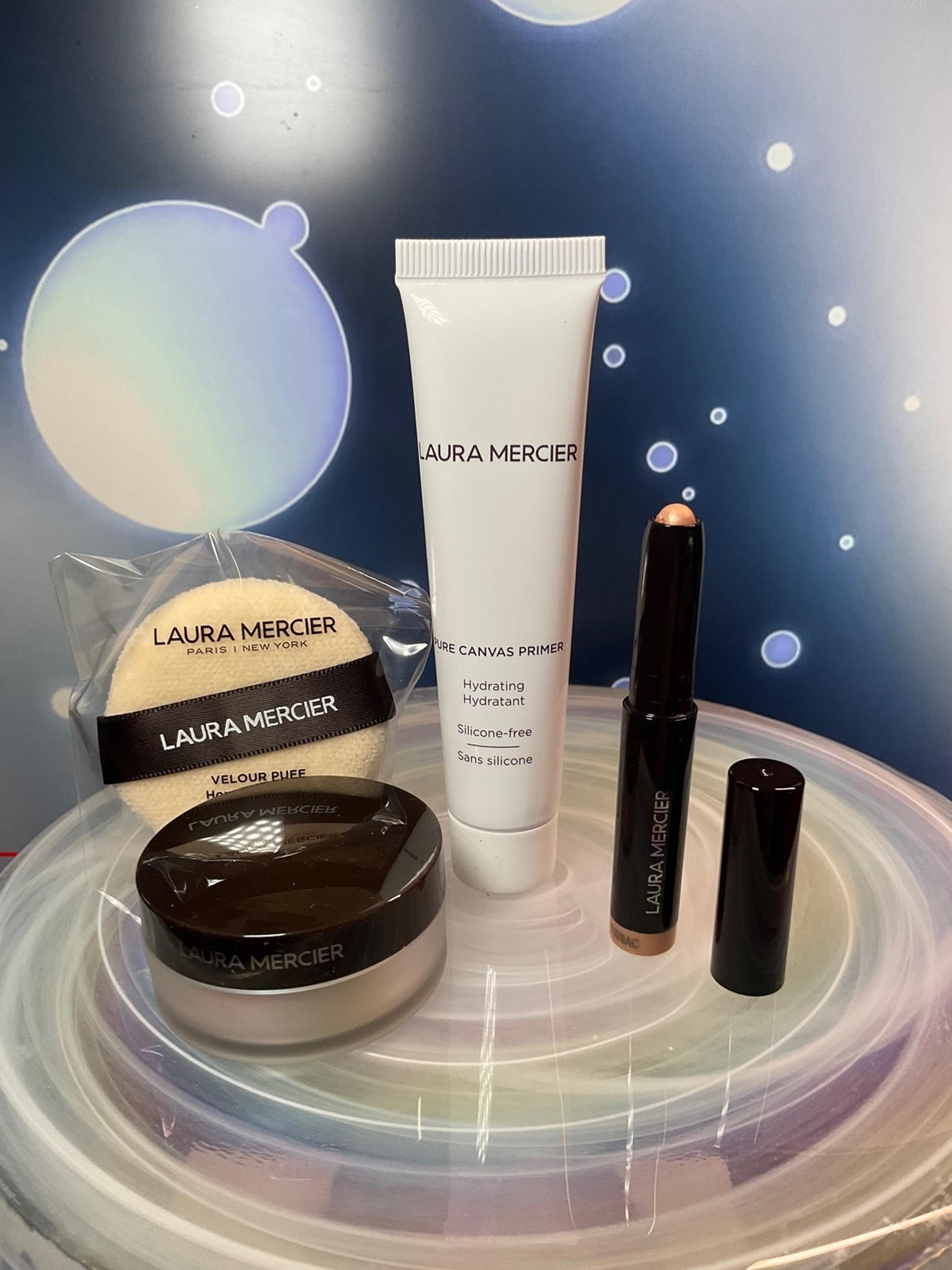 Laura Mercier ~ Iconic Essentials 3PC Set ~ Powder, Primer & Caviar Stick