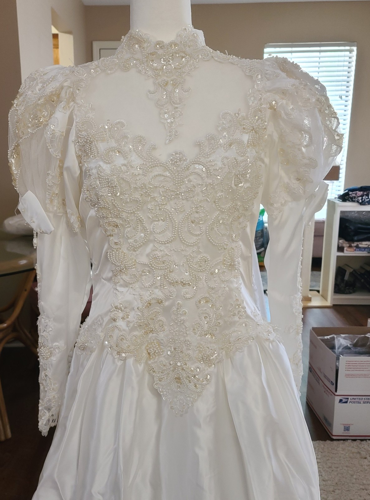 Alfred Angelo Brand-Ivory Embellished Wedding Dress w/Headband Veil & Bow