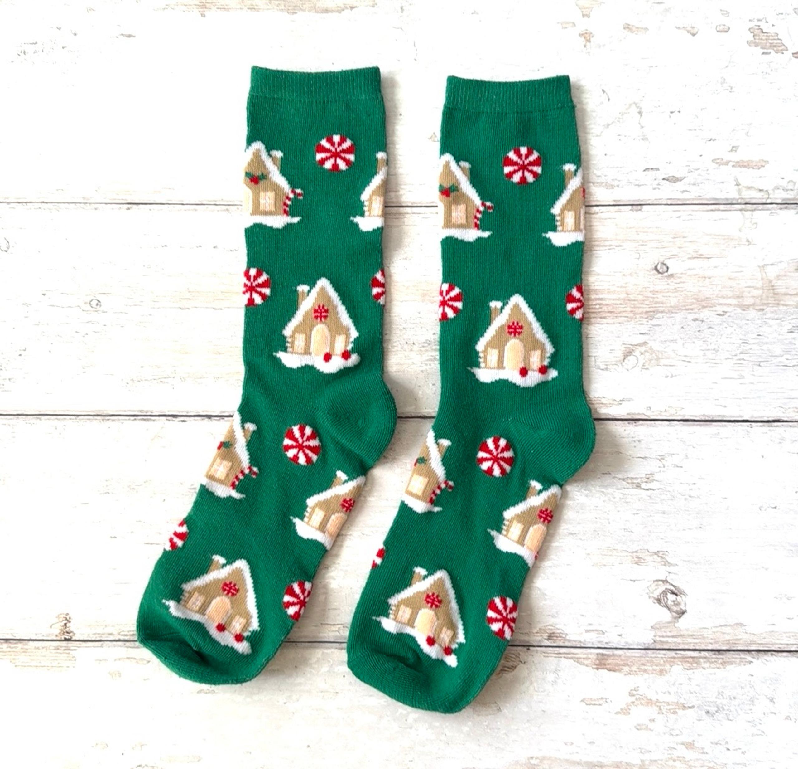 Crew Socks Unisex Mens Womens Green Christmas Holiday Print NEW