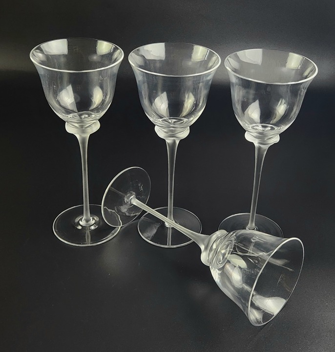 Vintage - Wine Glass Tulip Frost Clear by Mikasa - Set of 4 - 8.5 Tall