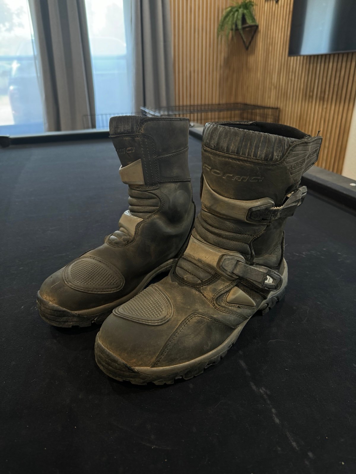 Forma Adventure Low Boots