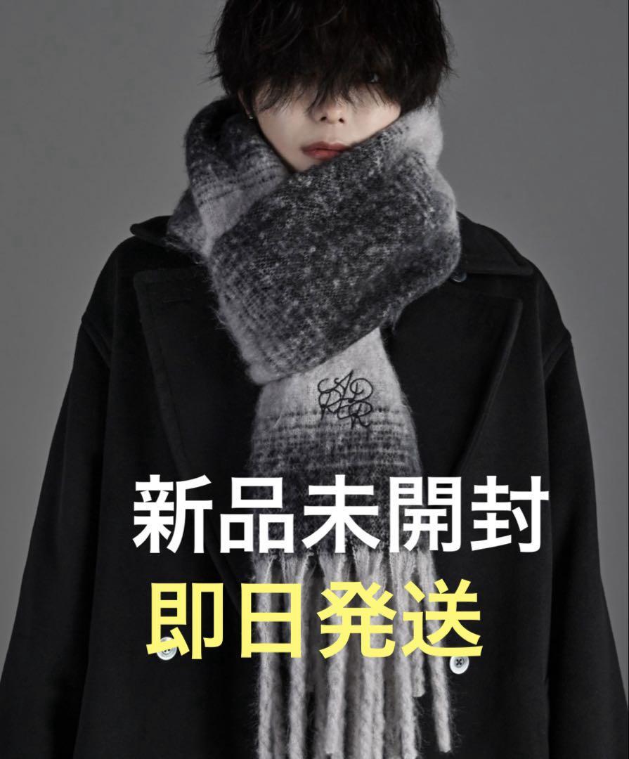 ADRER】Volume Fringe Shaggy Muffler Black Gradient