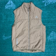 Nike Men's ACG Rope De Dope PrimaLoft Vest Beige Size XS