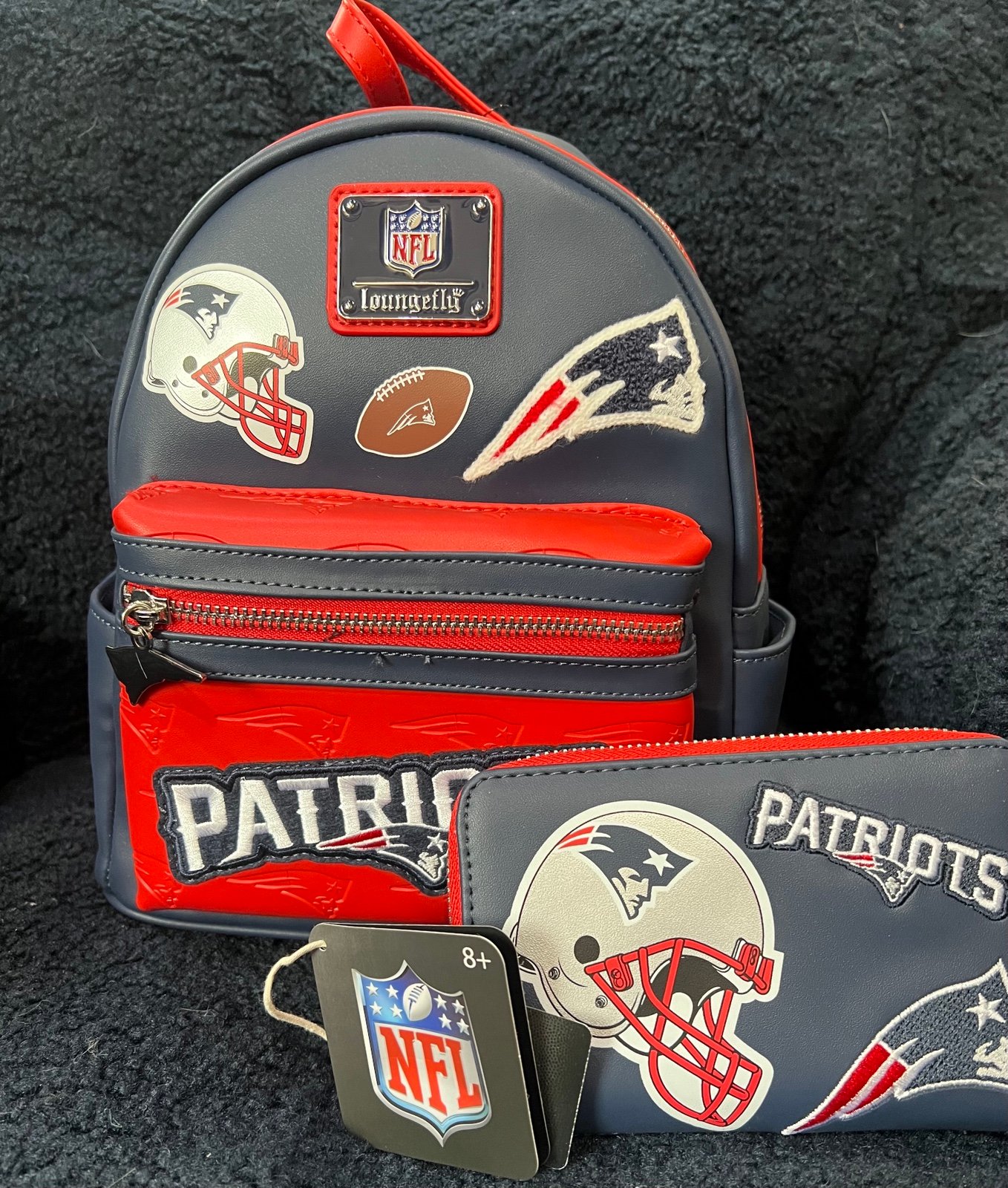 NWT Loungefly NFL New England patriots Mini Backpack w/matching wallet